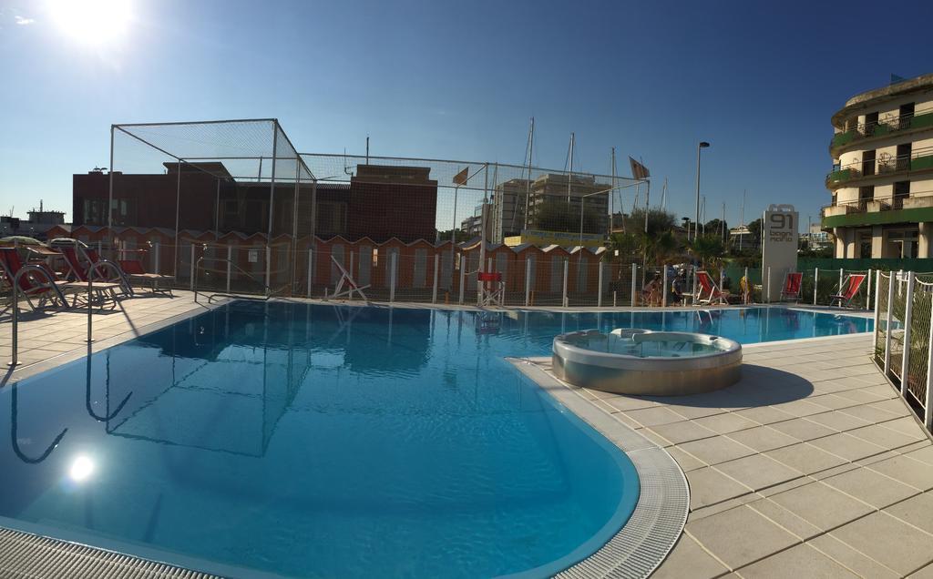 Hotel Mehari Ричоне Екстериор снимка