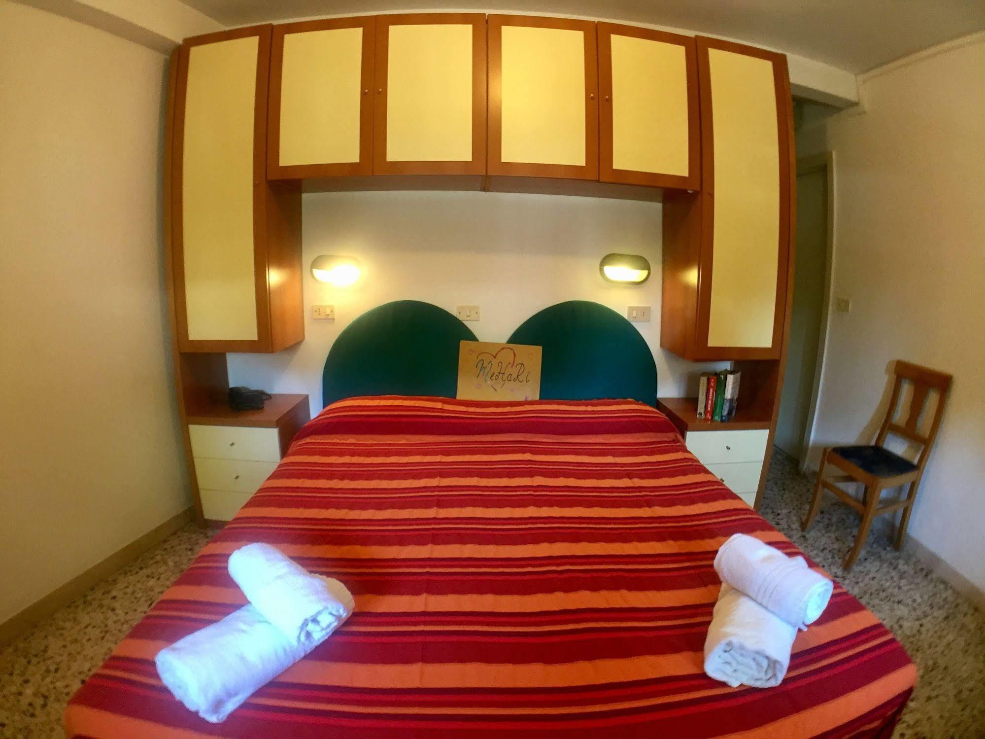 Hotel Mehari Ричоне Екстериор снимка