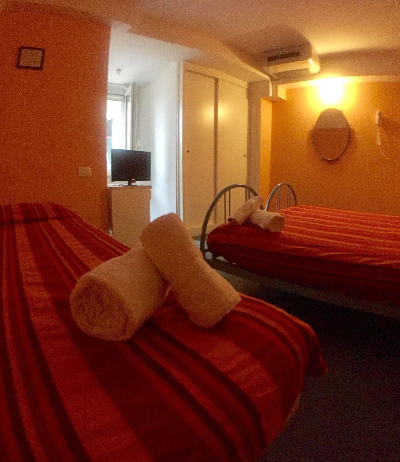 Hotel Mehari Ричоне Екстериор снимка